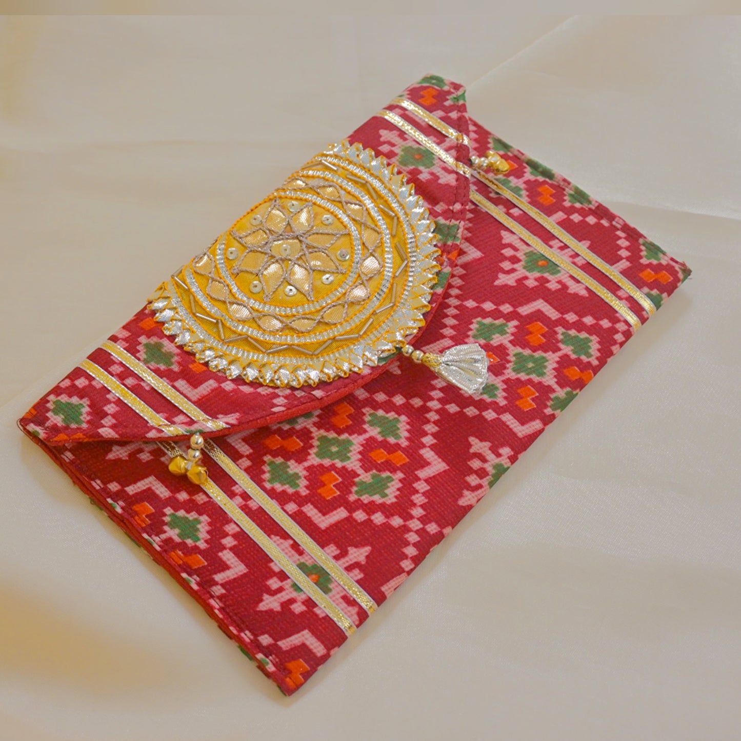 Bandhani Clutch for Her