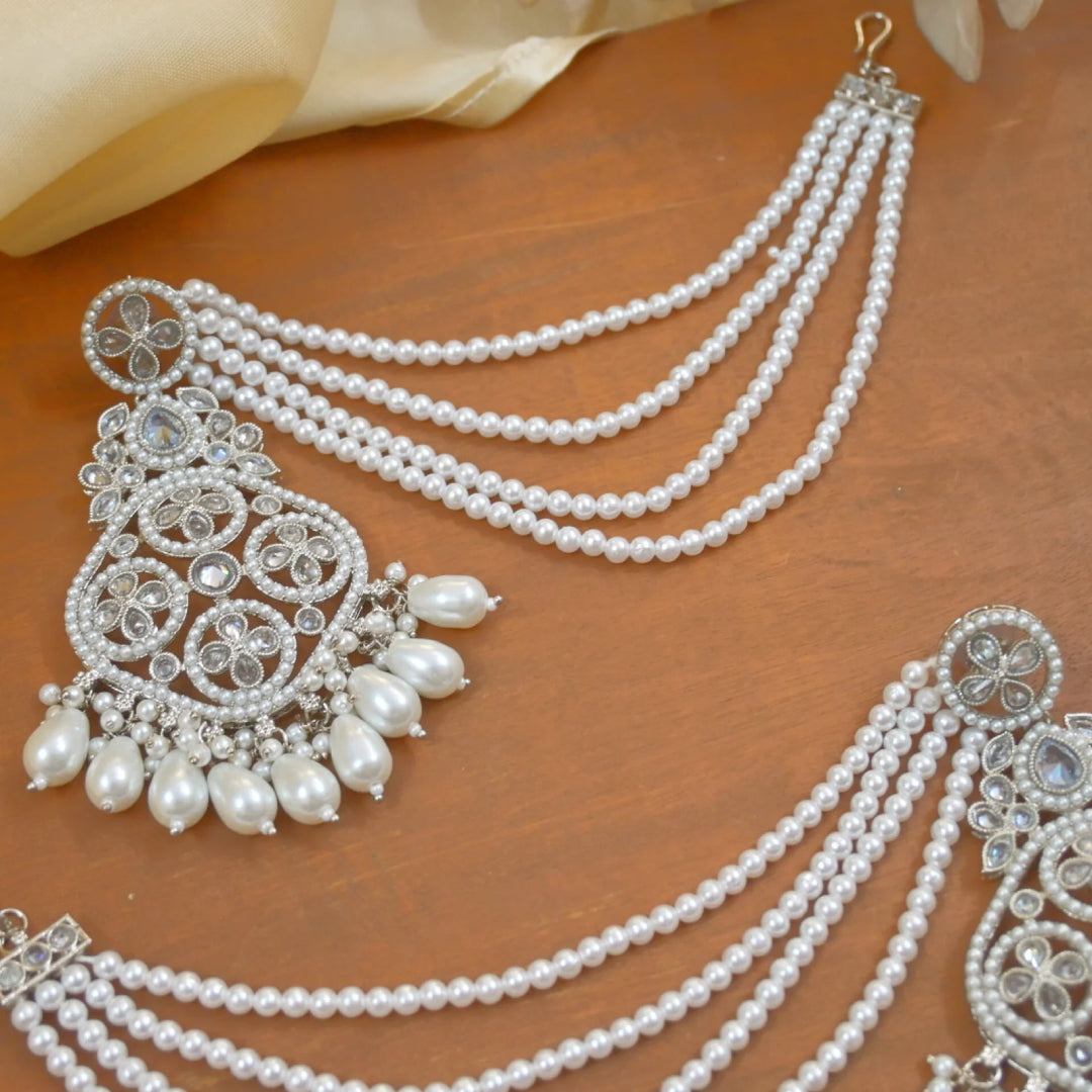 Apoorva Reverse AD Silver Sahara Chandbalis