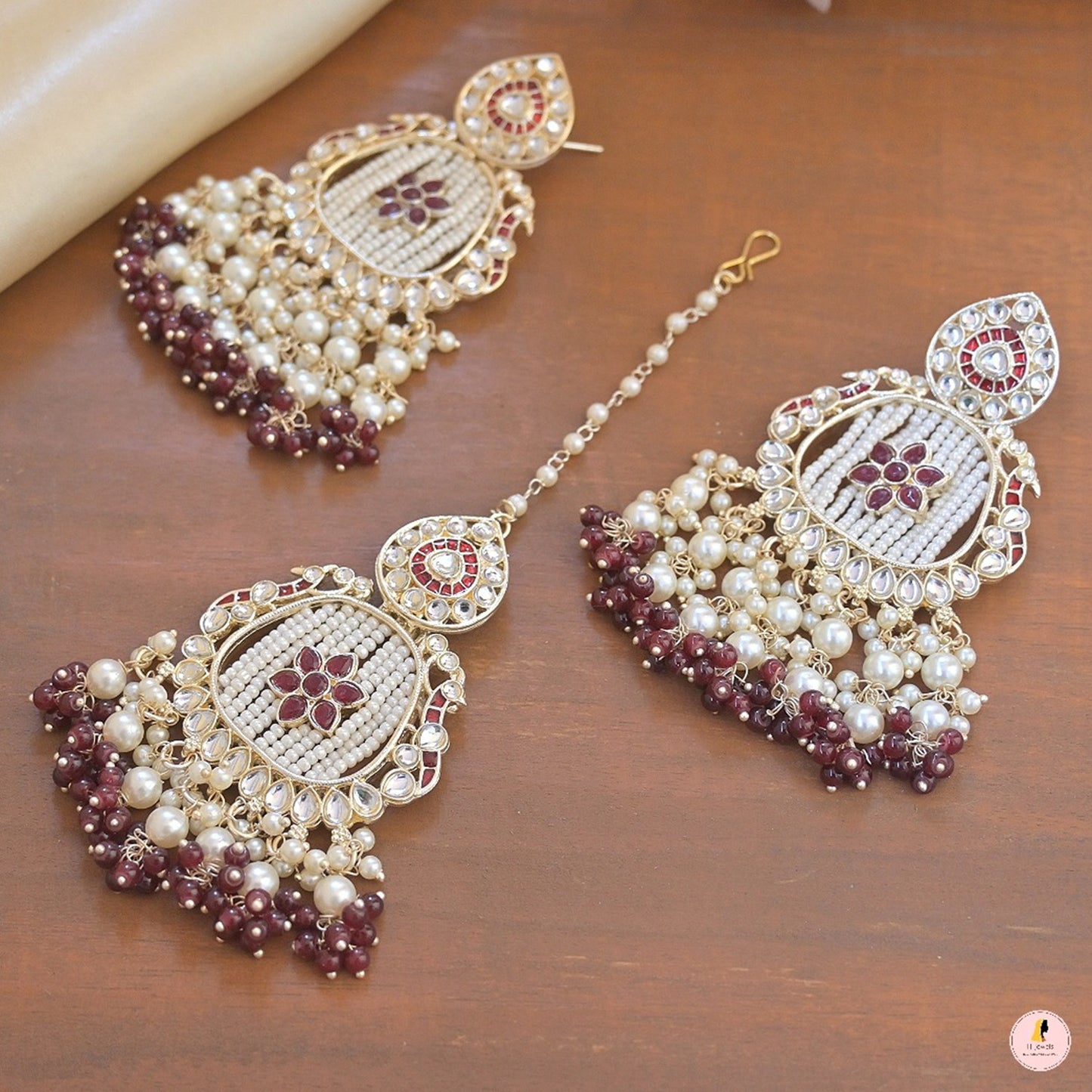 Nayana Passa Style Earrings Maangtikka