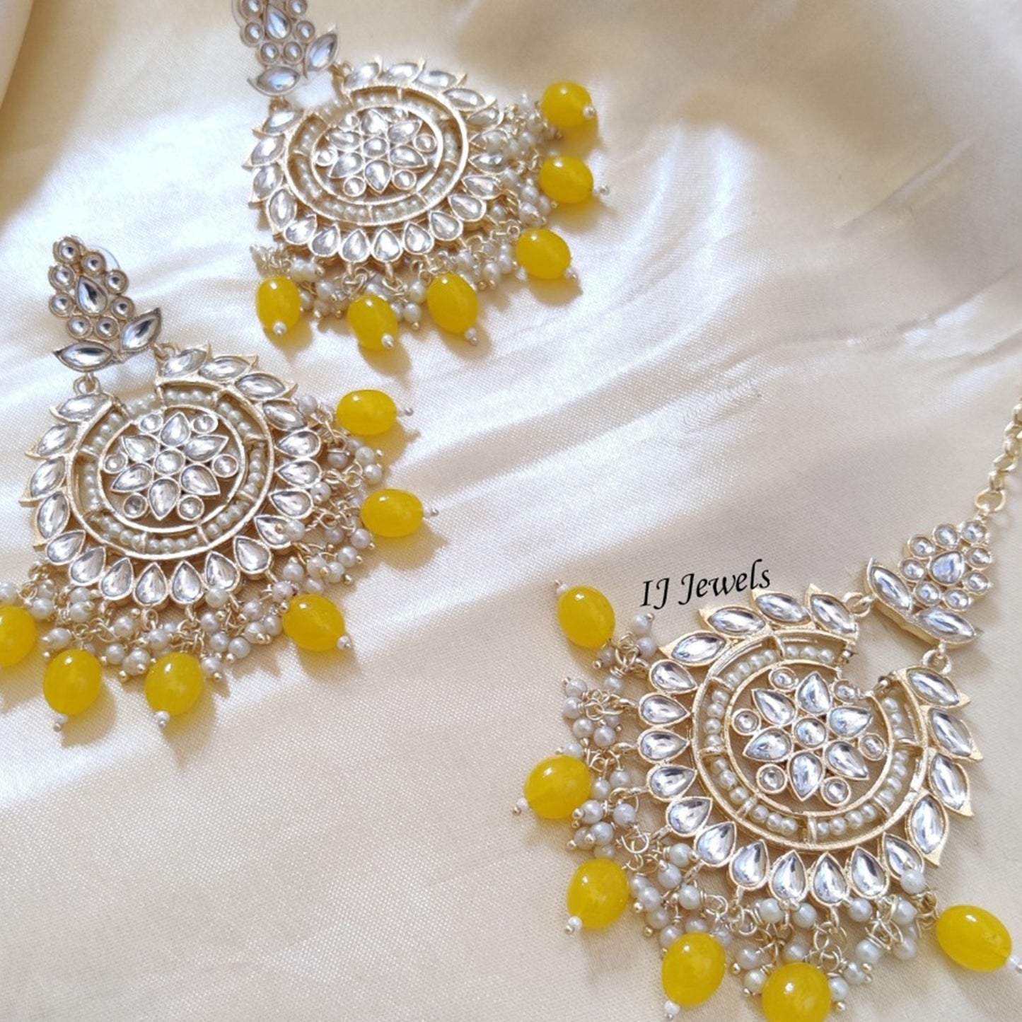 Sonam Earrings Tikka