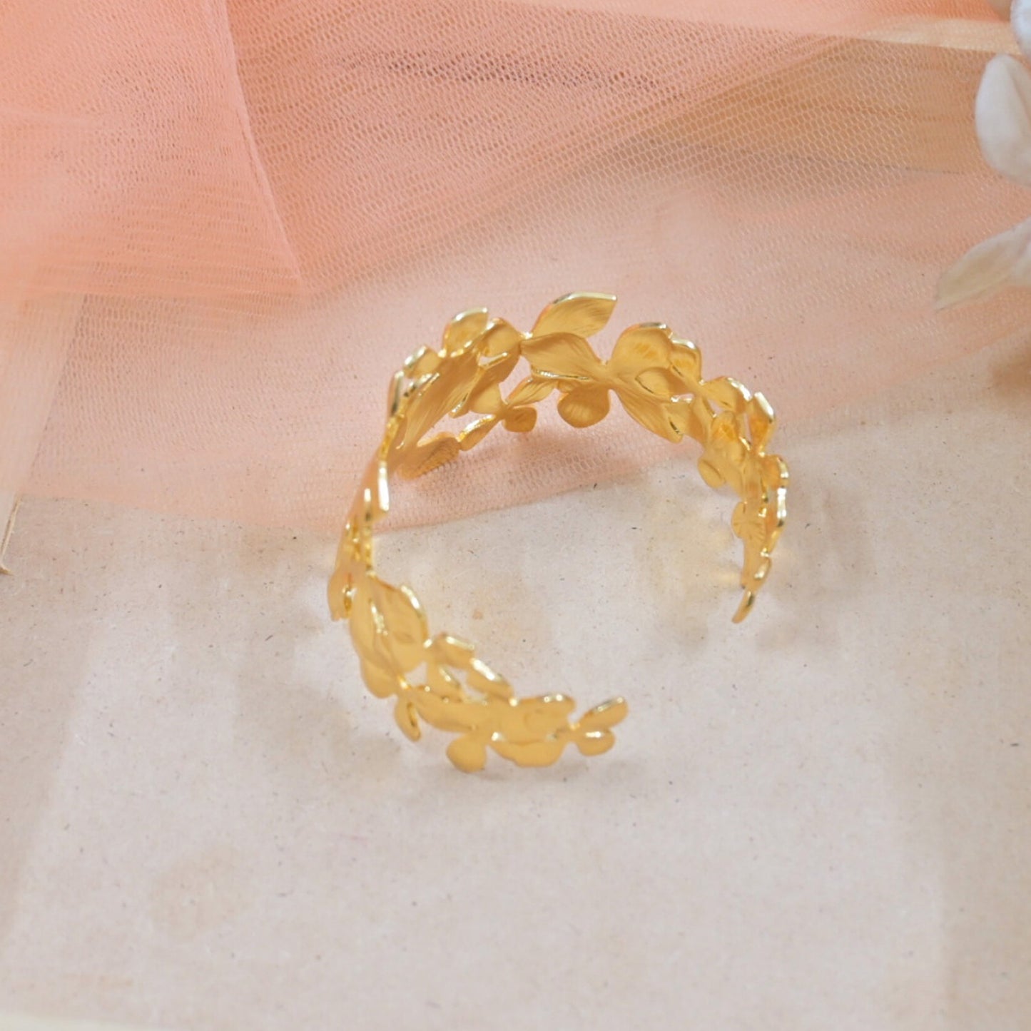 Chunky Floral Golden Bracelet Kada