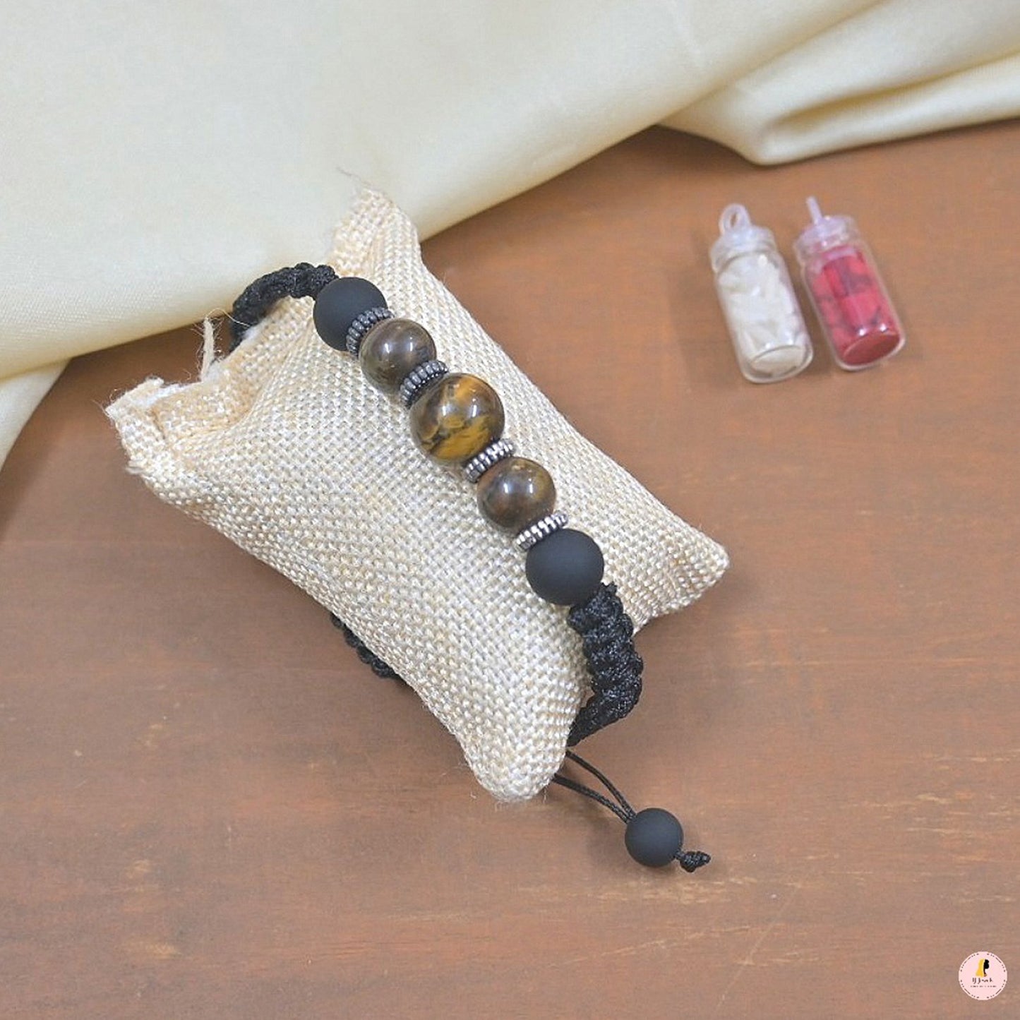 Adjustable Rakhi with Roli-Chawal