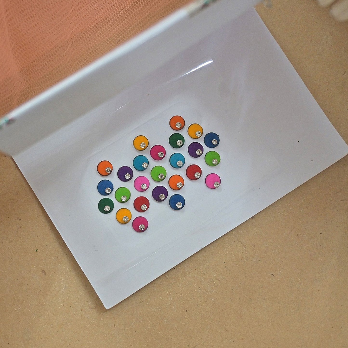 Single Diamond Stone Colorful Bindi Pamplet