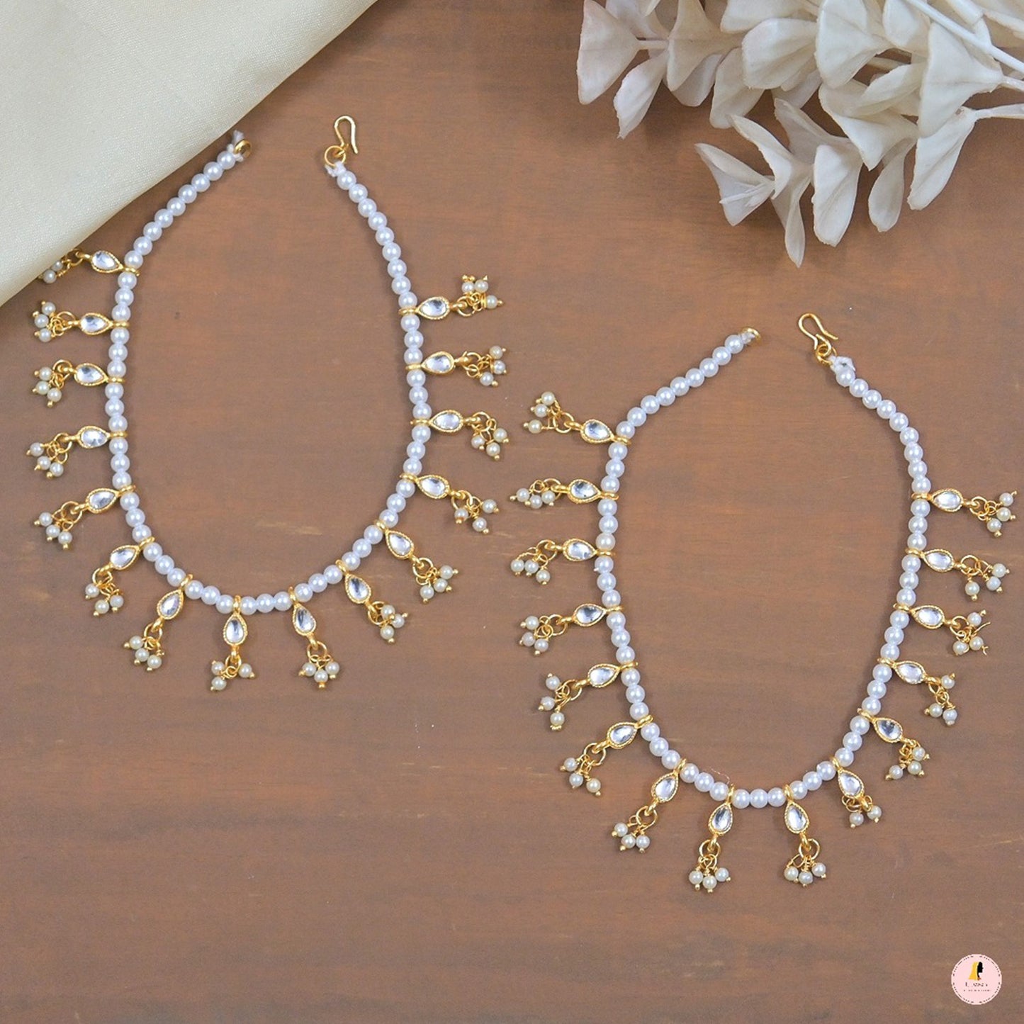 Chic Pearl Dangling Anklet