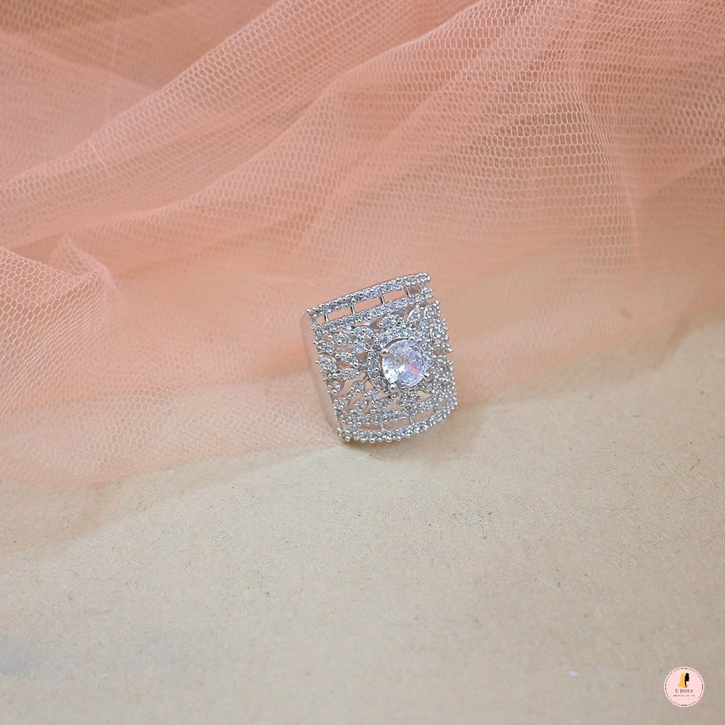 Adjustable Broad AD Ring