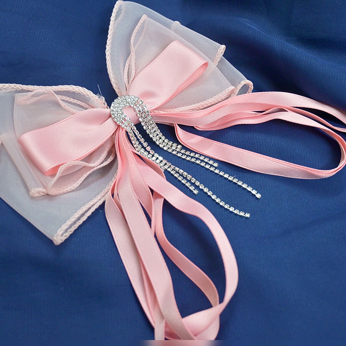 Luxe Stylish Bow