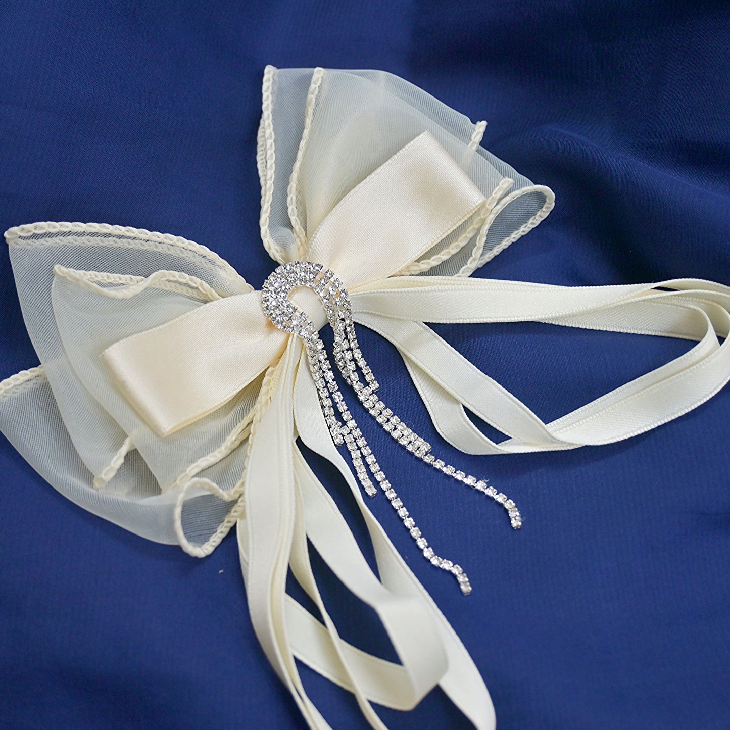 Luxe Stylish Bow