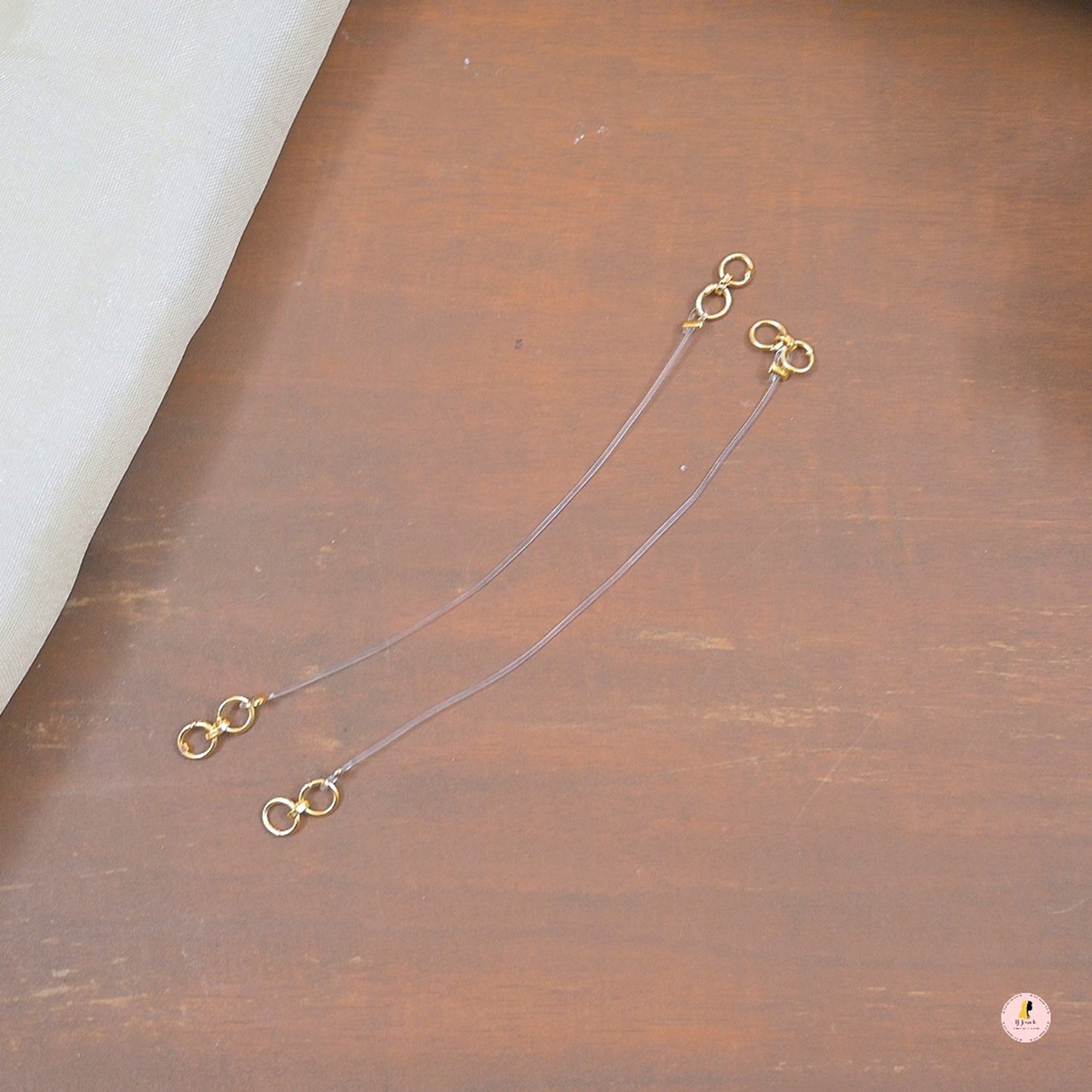 Invisible Transparent Earchain ( 1 pair )