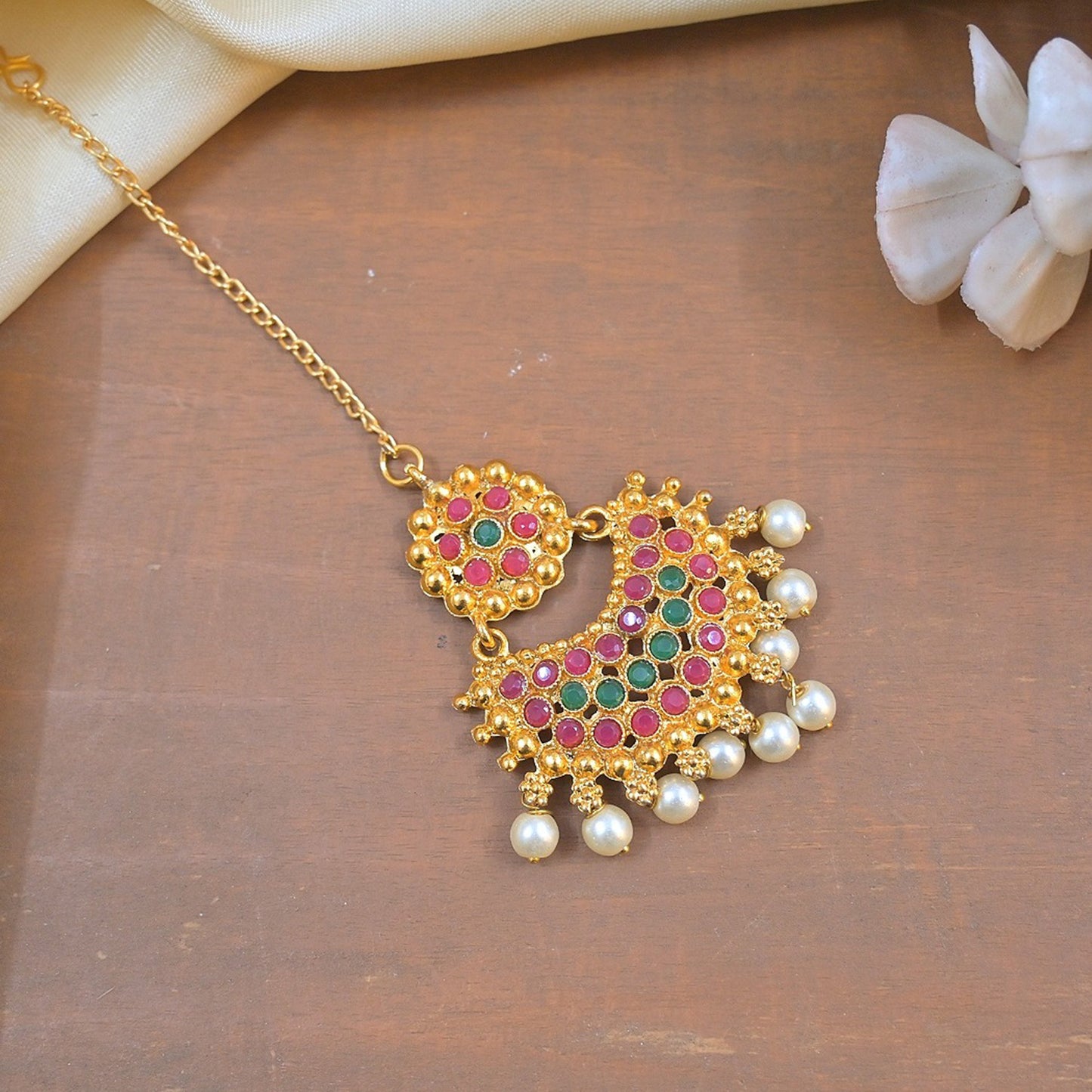 Unique Medium Size Maangtikka