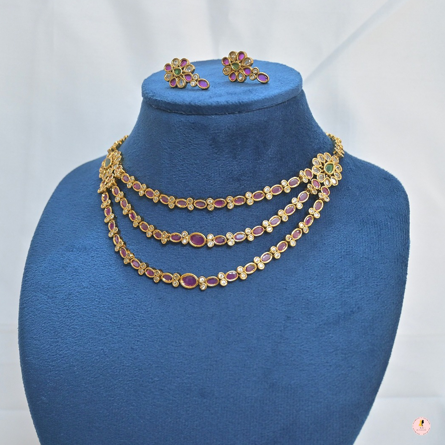 Advika Kempu 3 Line Jewellery Set