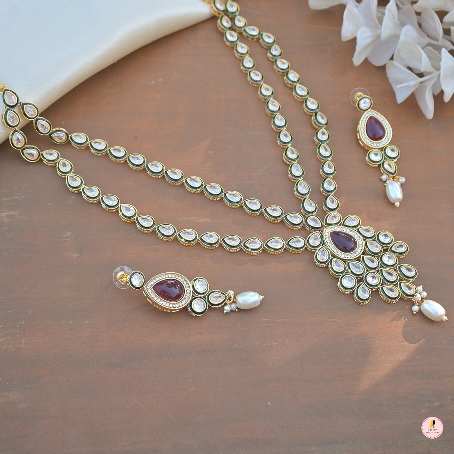 Prerna Reverse AD Short Mala Set