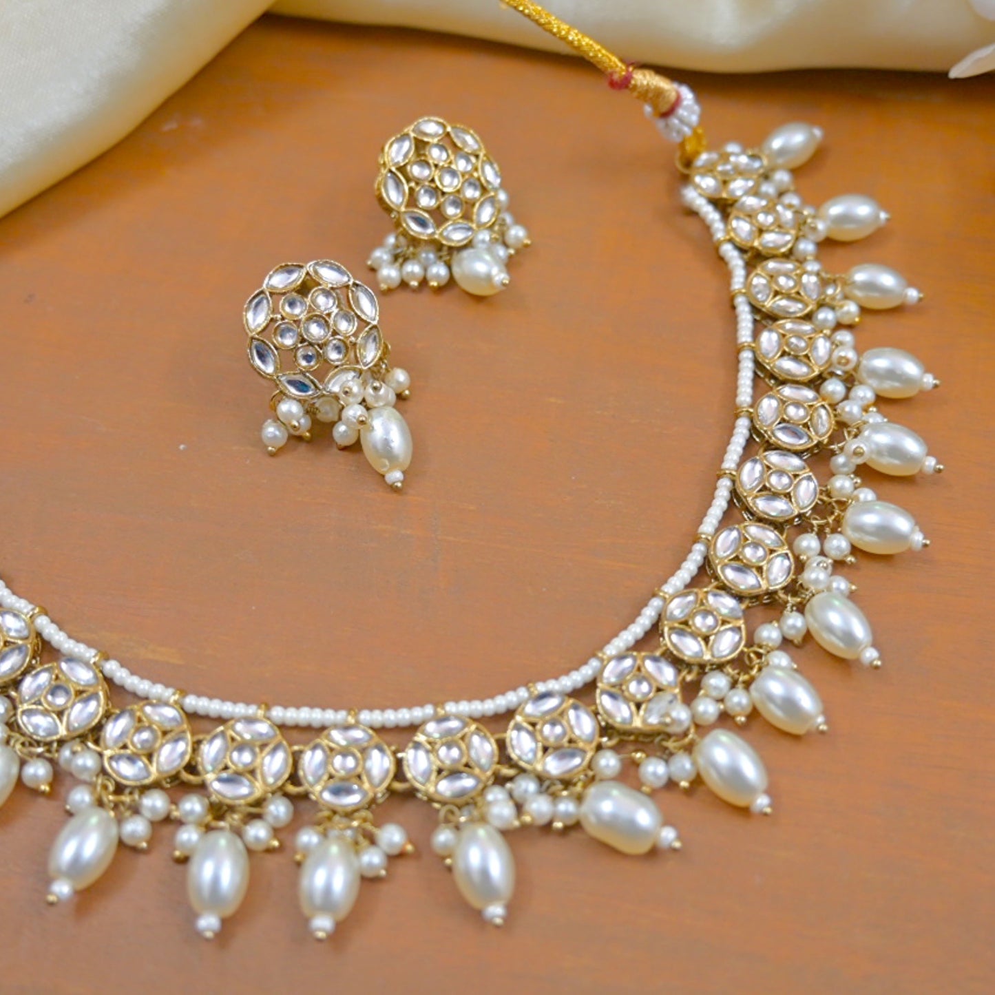 Mridul Antique Sleek Jewellery Set