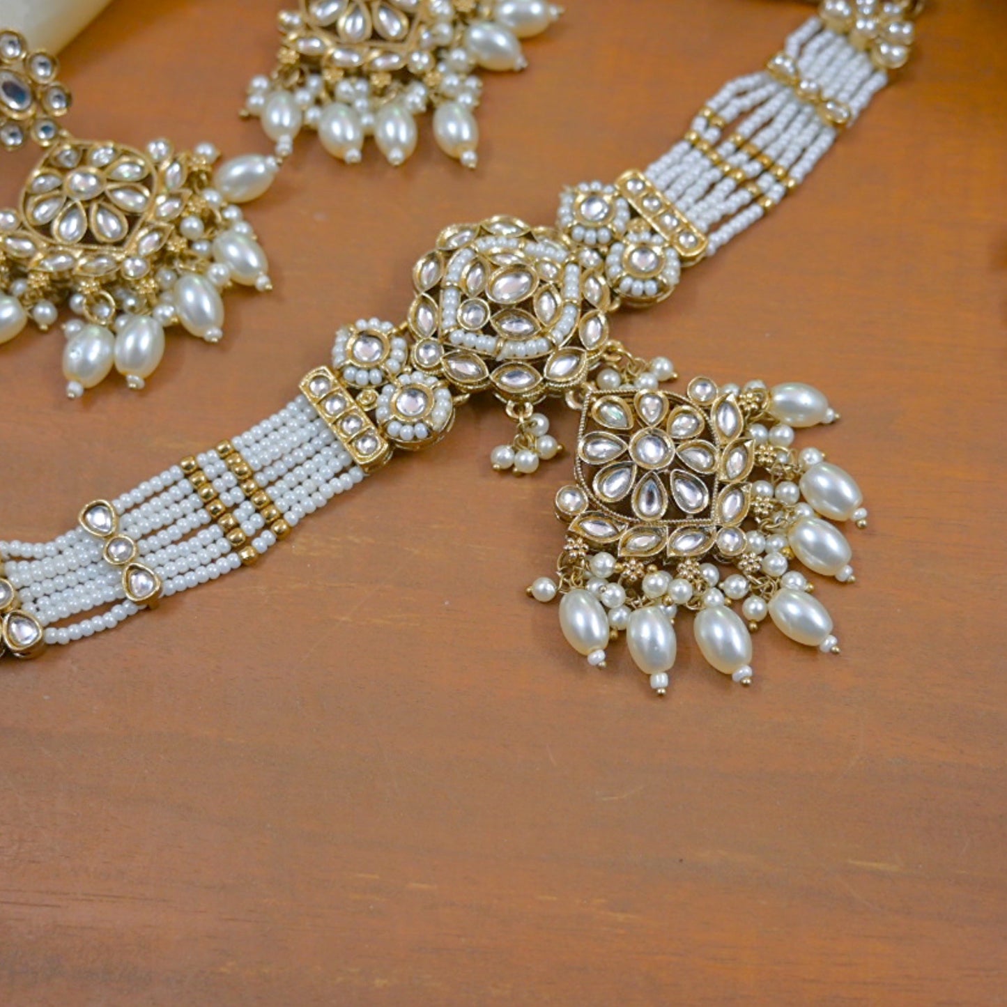 Anshul Antique Pearl Choker Set