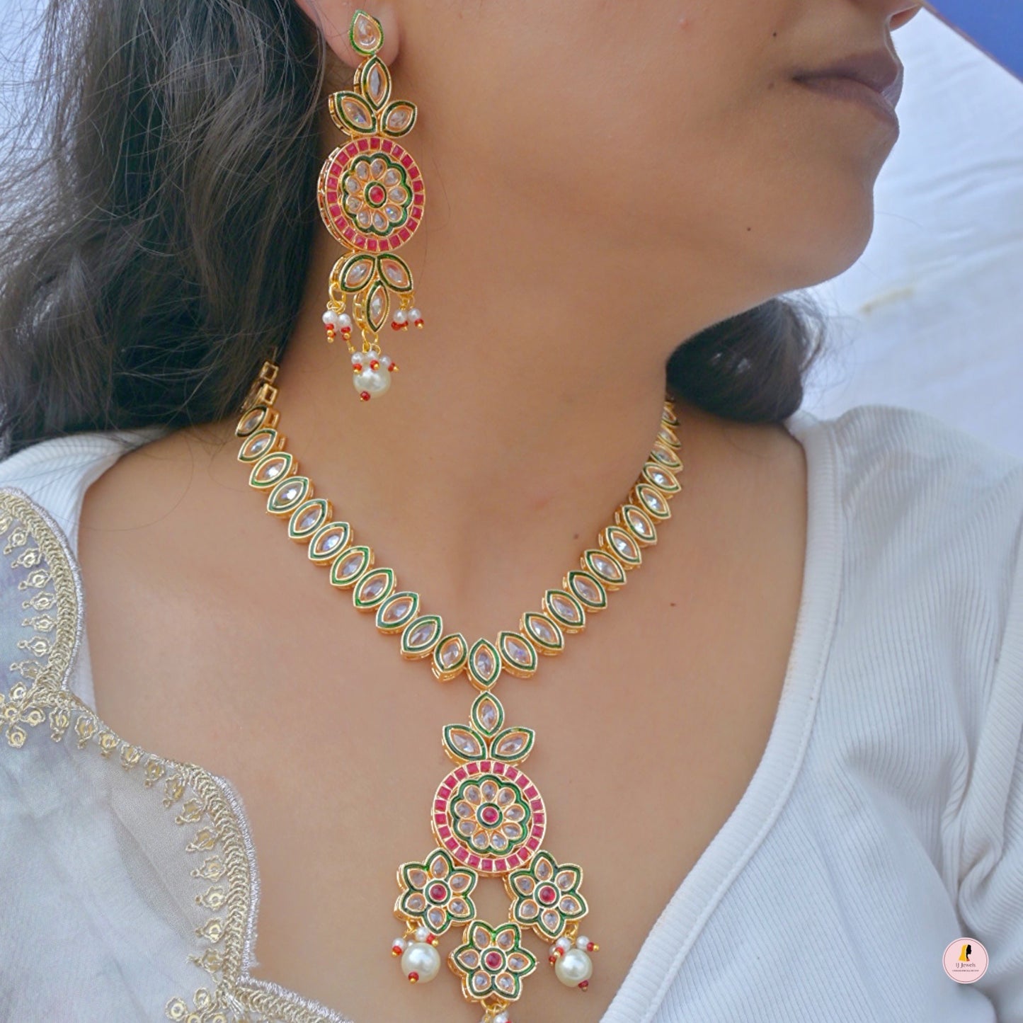 Medha Reverse AD Meenawork Pendant Set