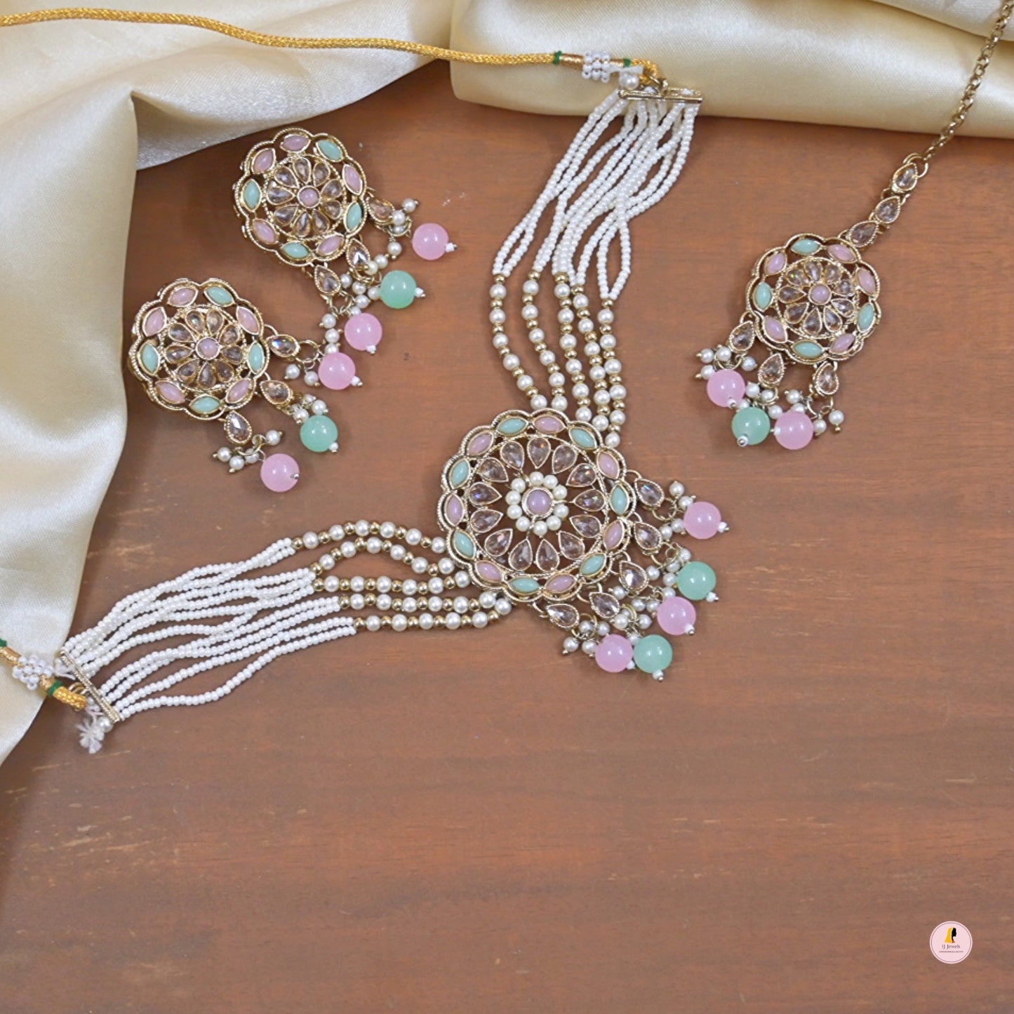 Aditi Reverse AD Pearl Choker Set