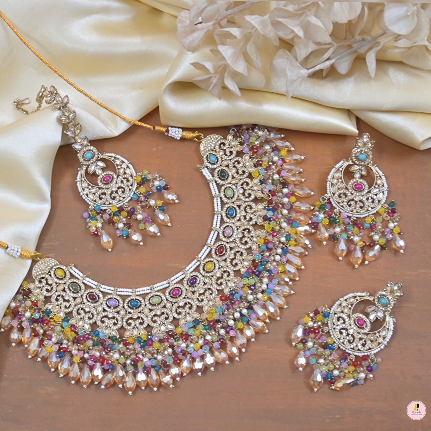 Shifa Pakistani Jewellery Set for Her