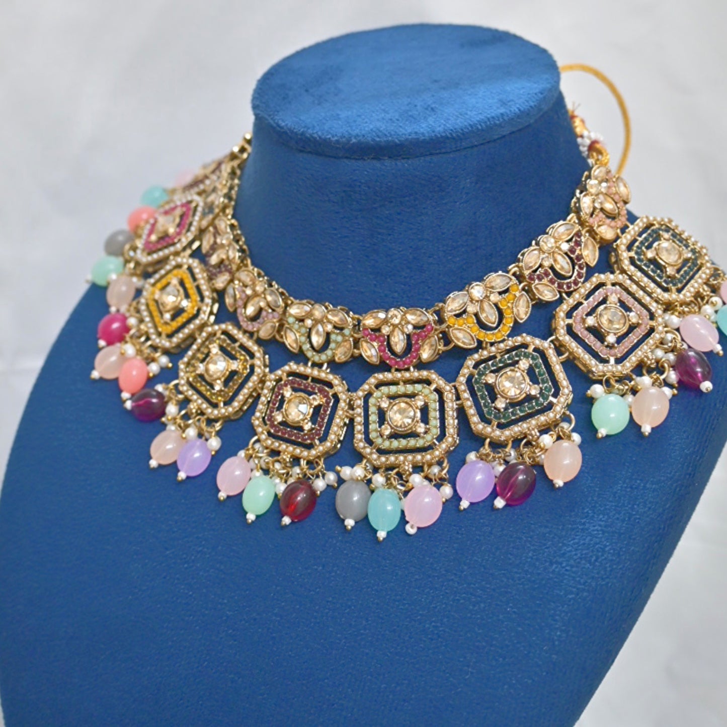 Suhani Pakistani Style Jewellery Set