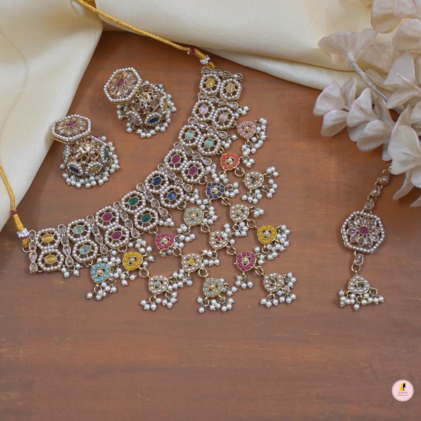 Mehar Waterfall Jewellery Set