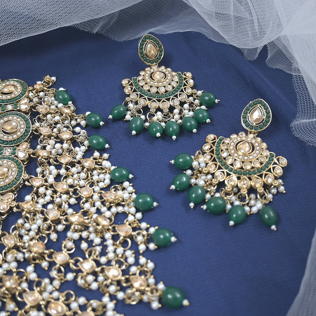 Aamna Waterfall Jewellery Set