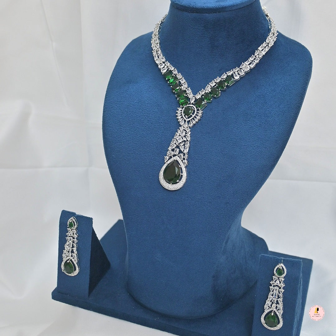 Stylish Tripti American Diamond Set