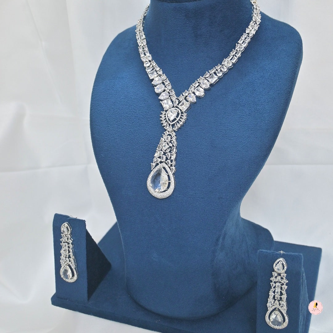 Stylish Tripti American Diamond Set