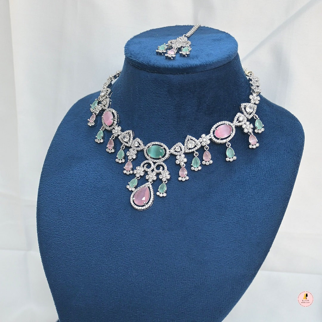 Aashi AD Neckpiece