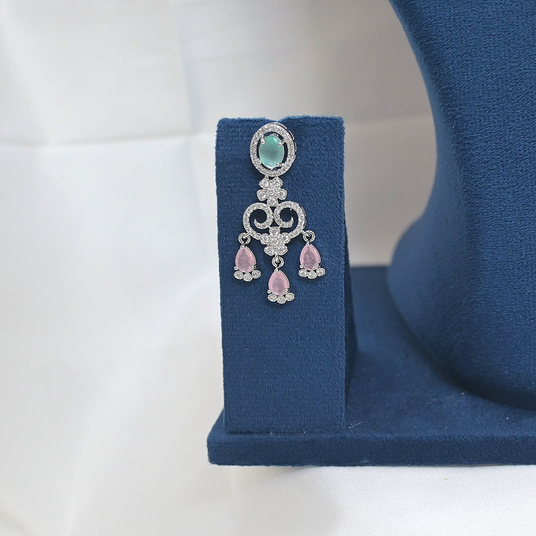 Aashi AD Neckpiece