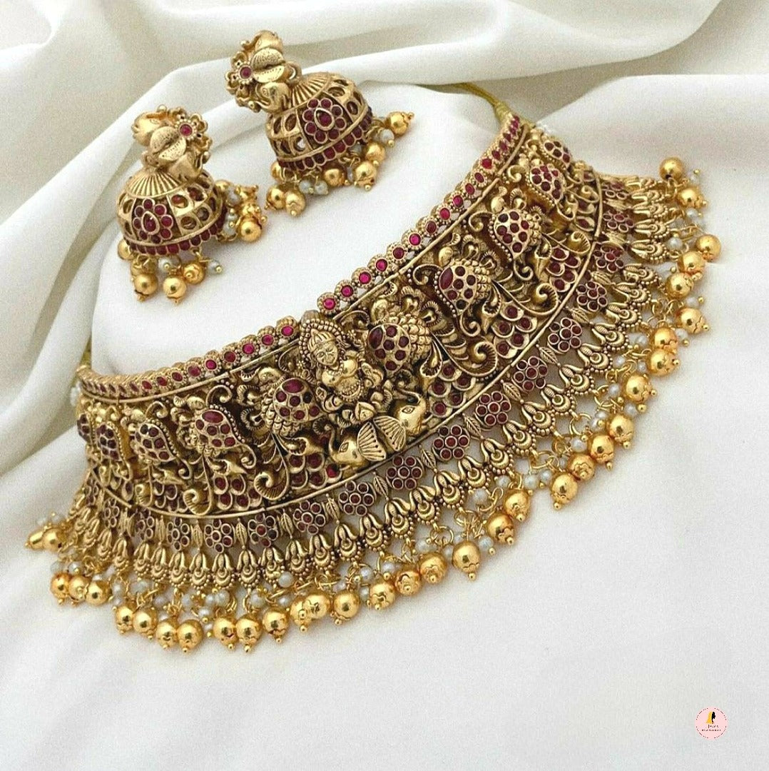 Nalini Choker Set