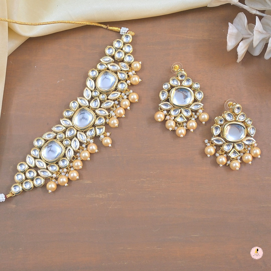 Sharmin Colorful Kundan Choker