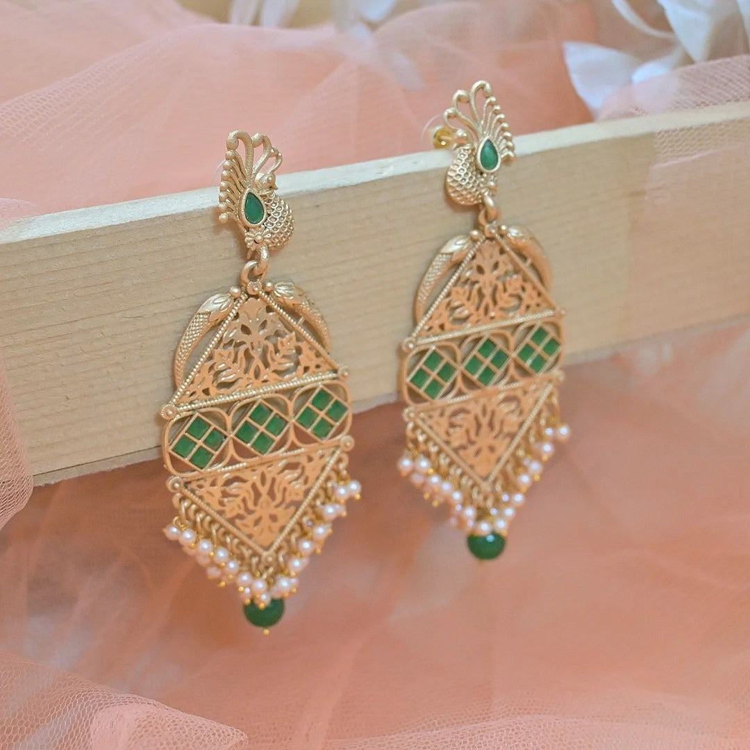 Siddhi Unique Light Weight Danglers