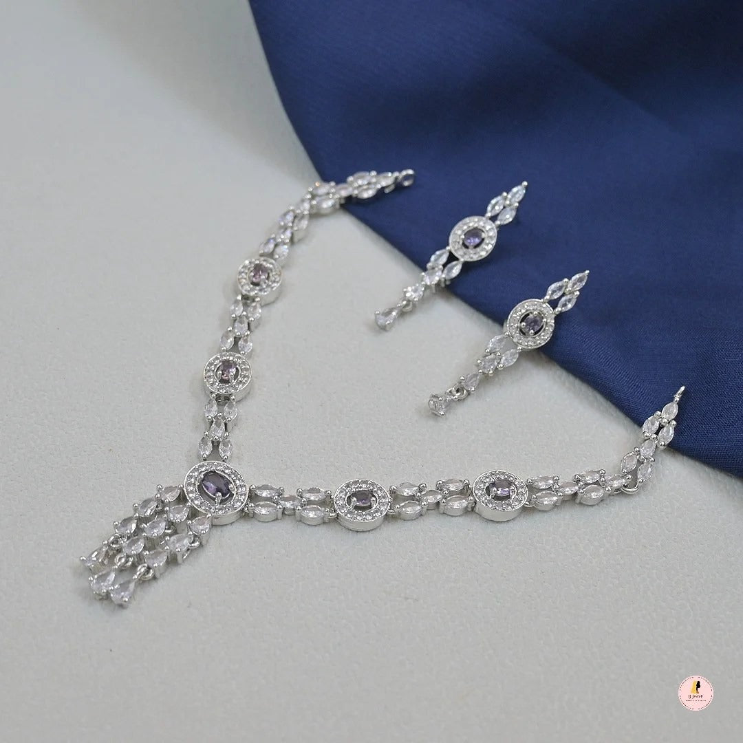 Binita AD Sleek Jewellery set