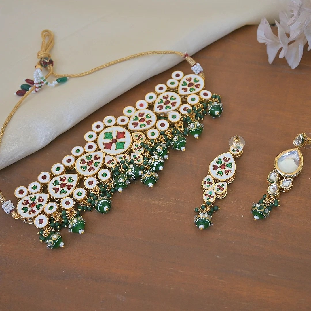 Nusrat Celeb Styled Premium Kundan Choker