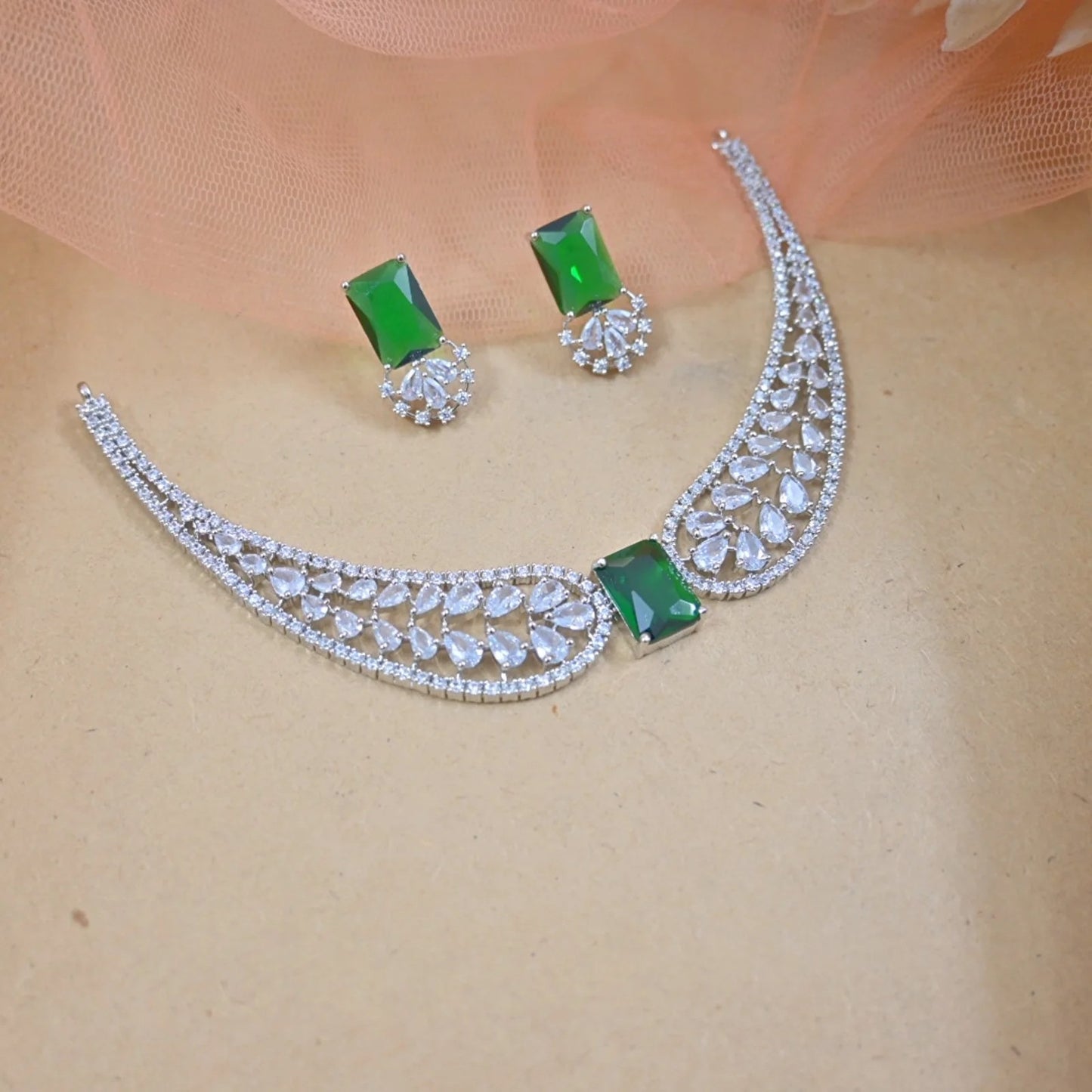 Vanya AD Collar Neckpiece for Her