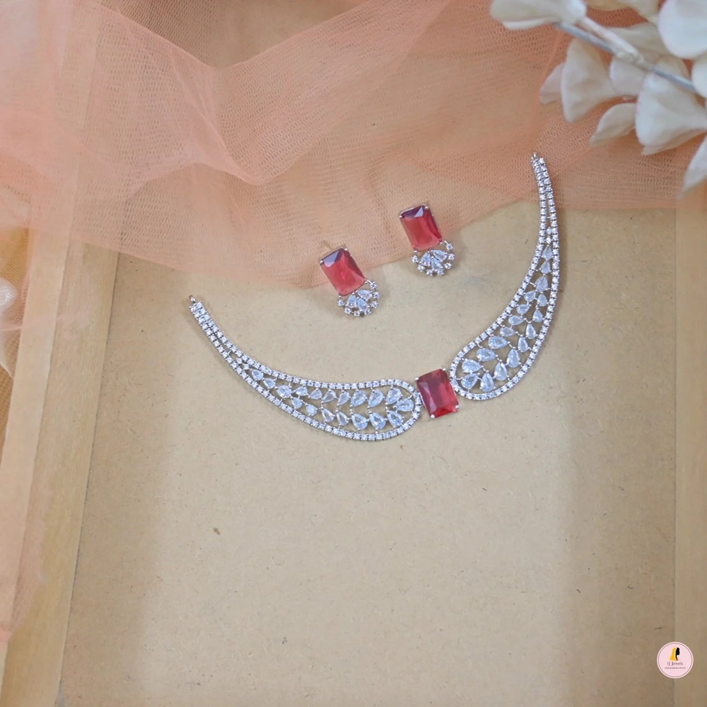 Vanya AD Collar Neckpiece for Her