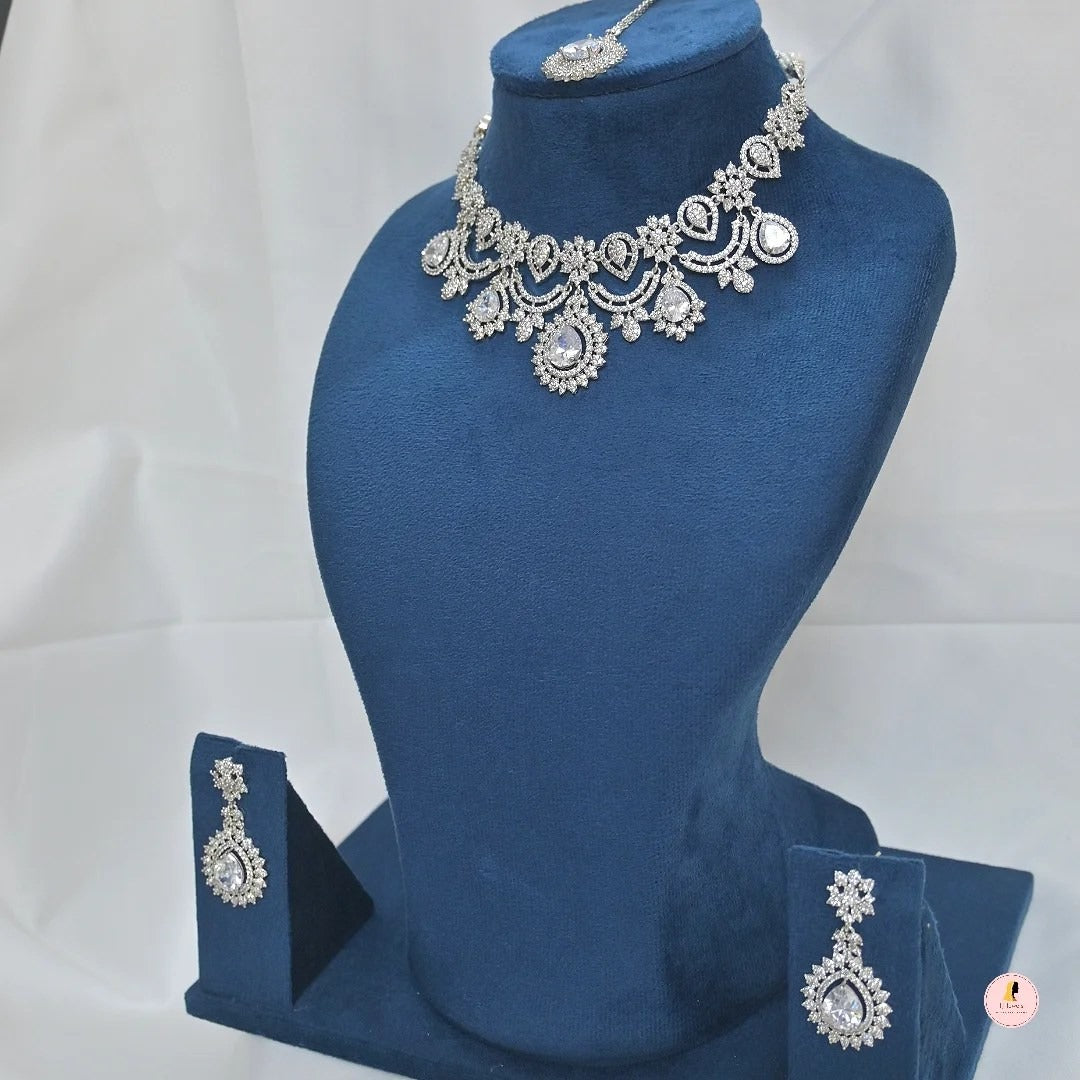 Bhavya AD Neckpiece Set