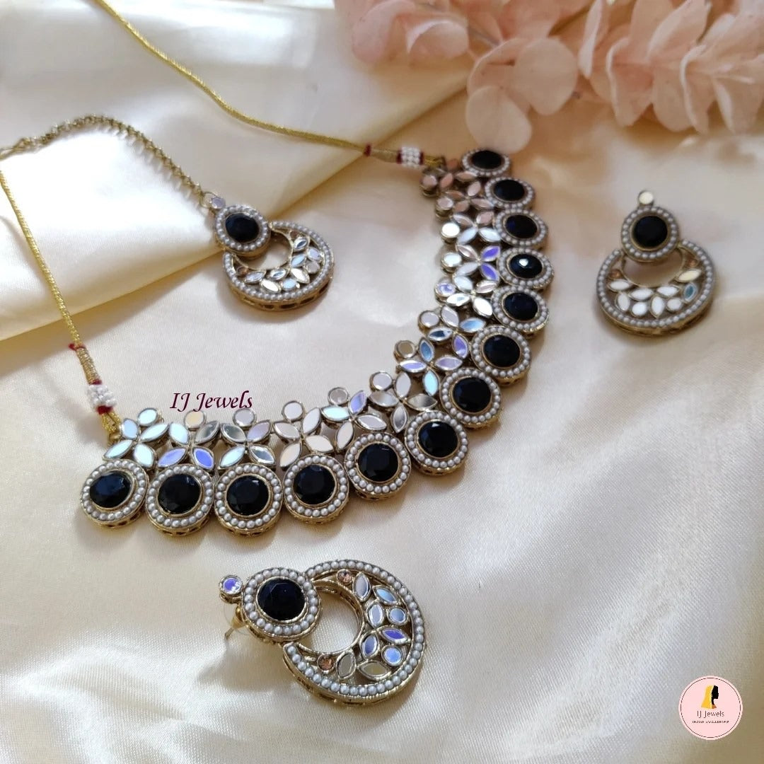 Mirror Neckpiece