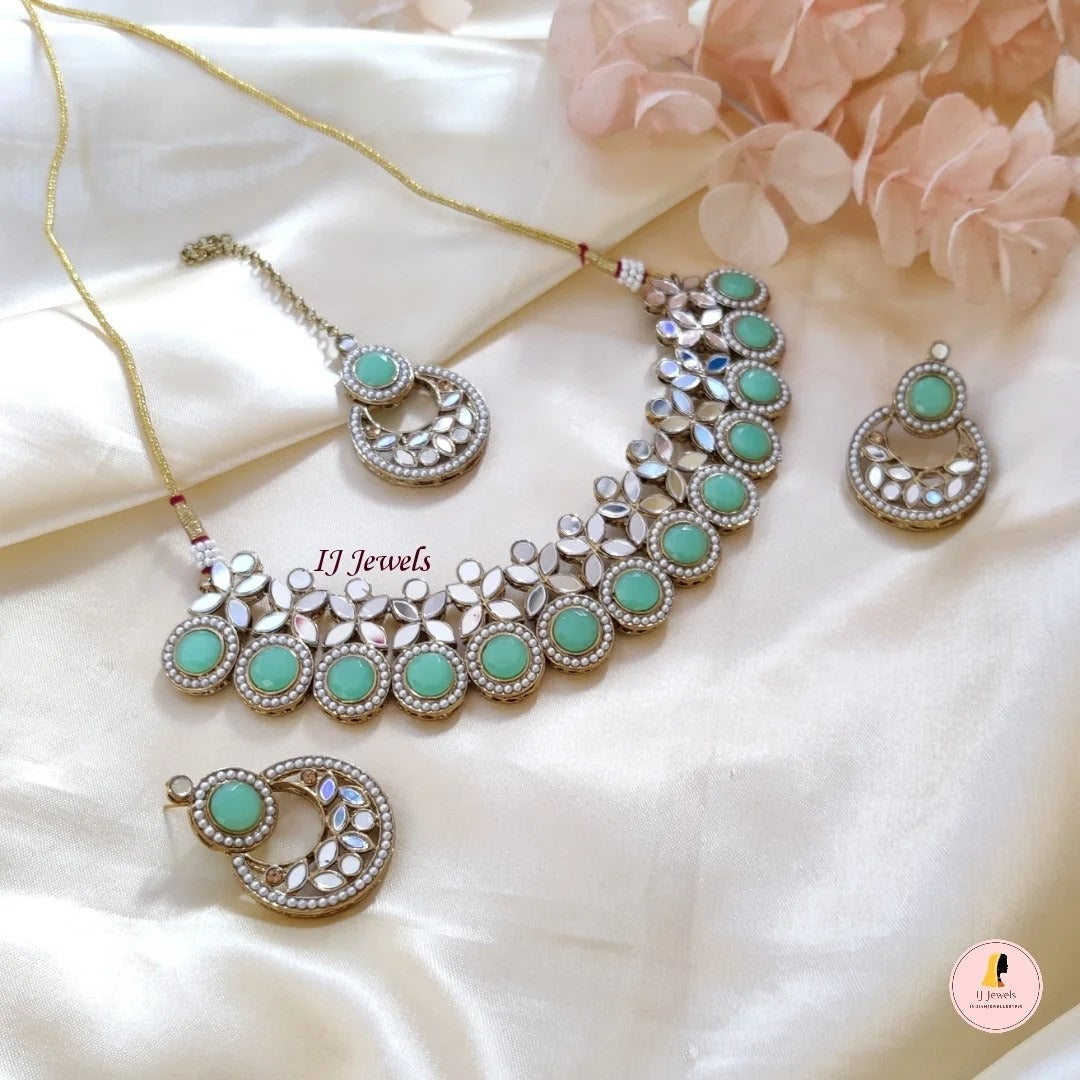 Mirror Neckpiece