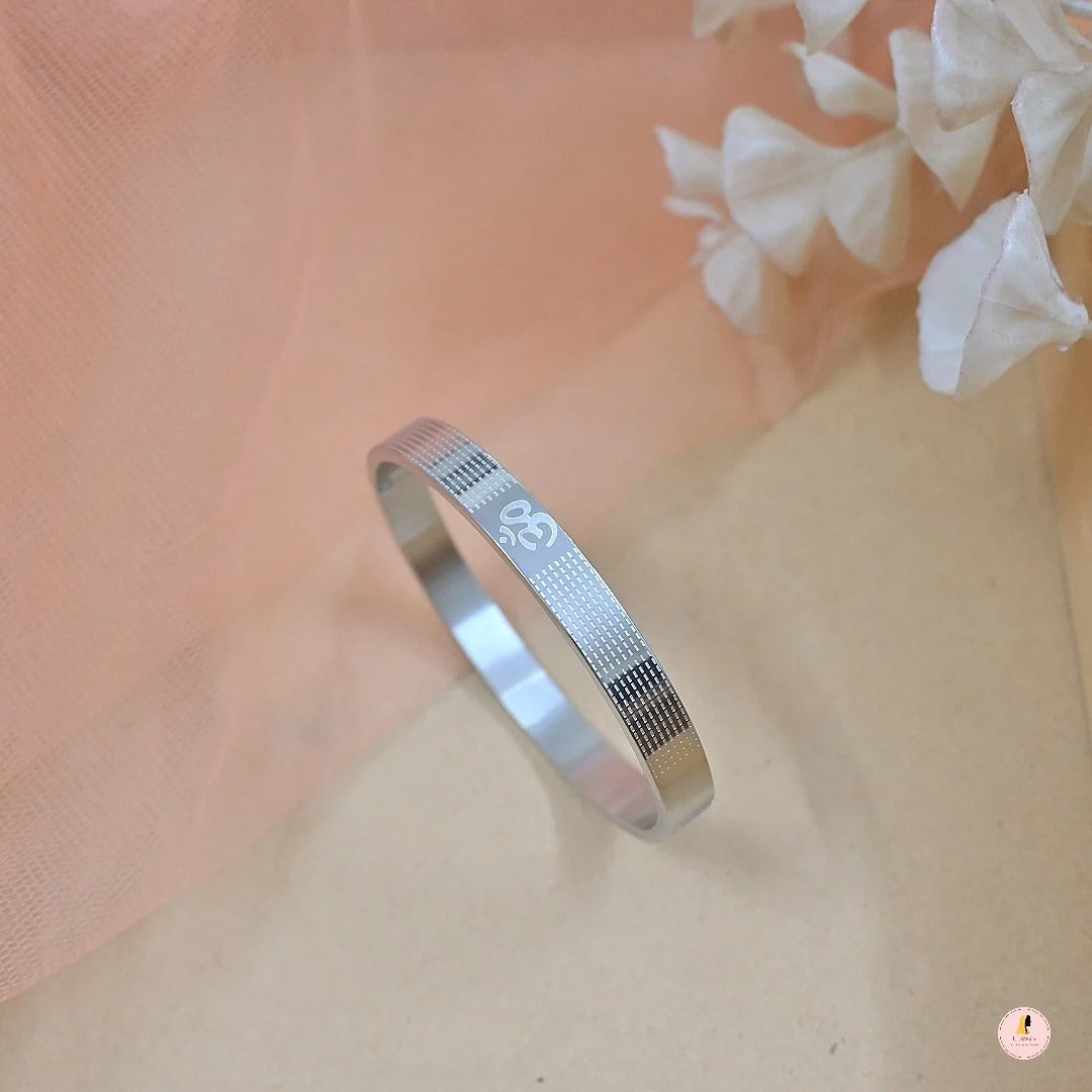 Rakhi Special Men's Anti Tarnish Silver Kada