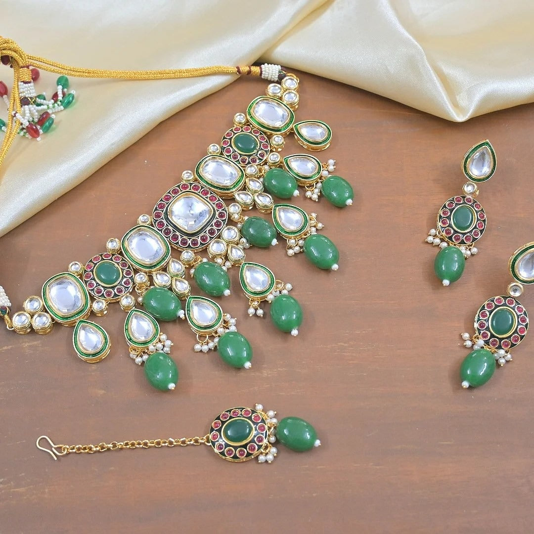 Saniya Luxe Premium Kundan Jewellery Set
