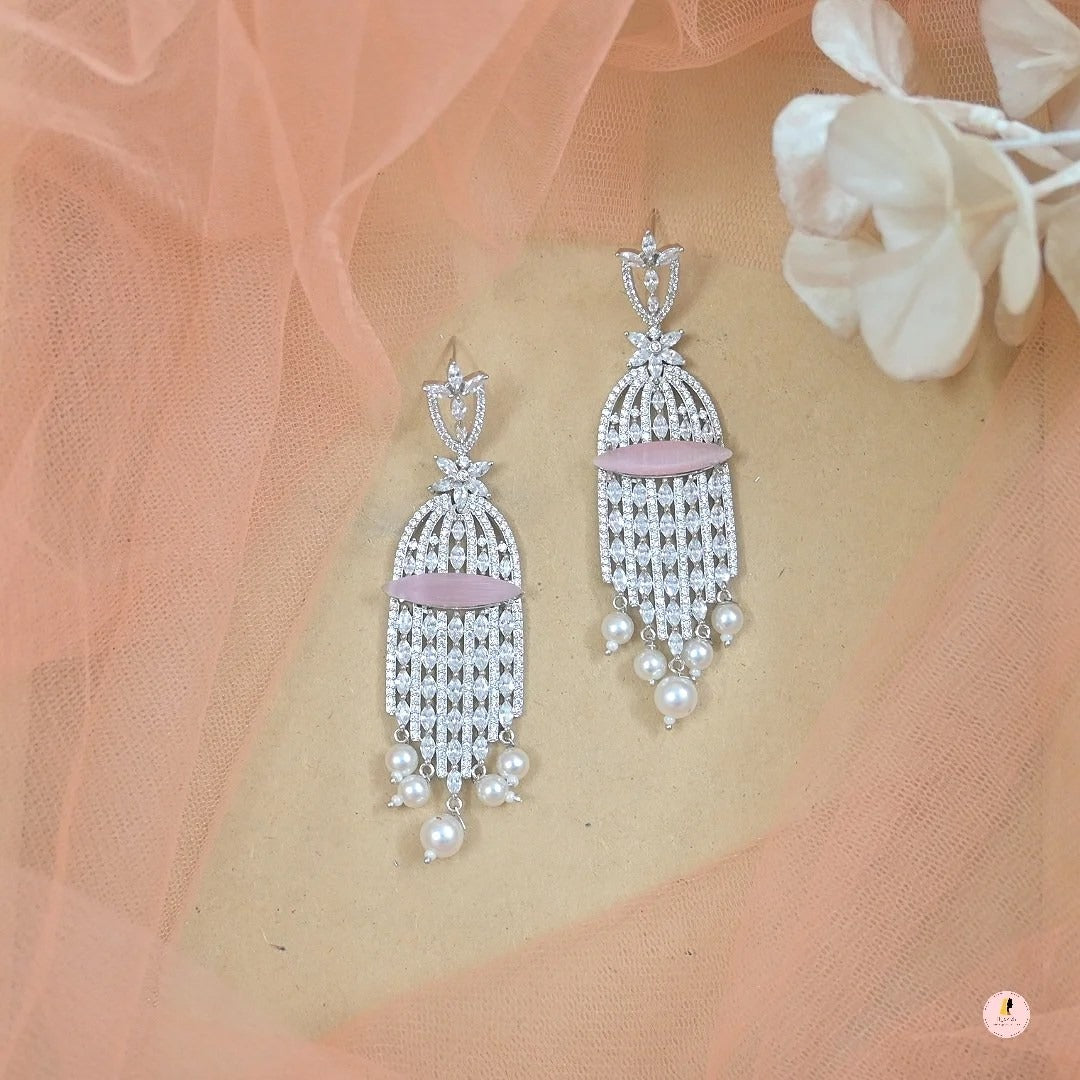 Sophia Dangling Pearl Earrings