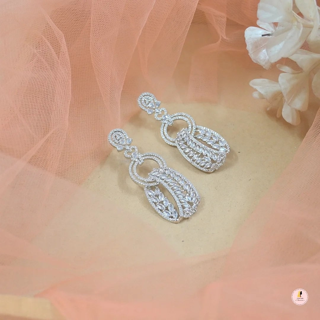 Queeny Premium Diamond Earrings