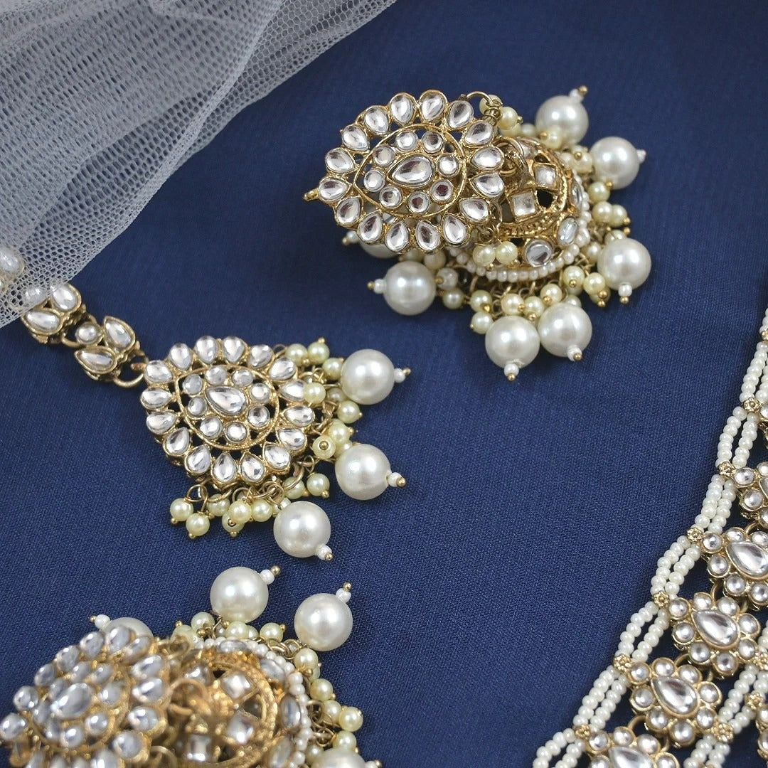 Gurleen Antique Tone Jewellery Set
