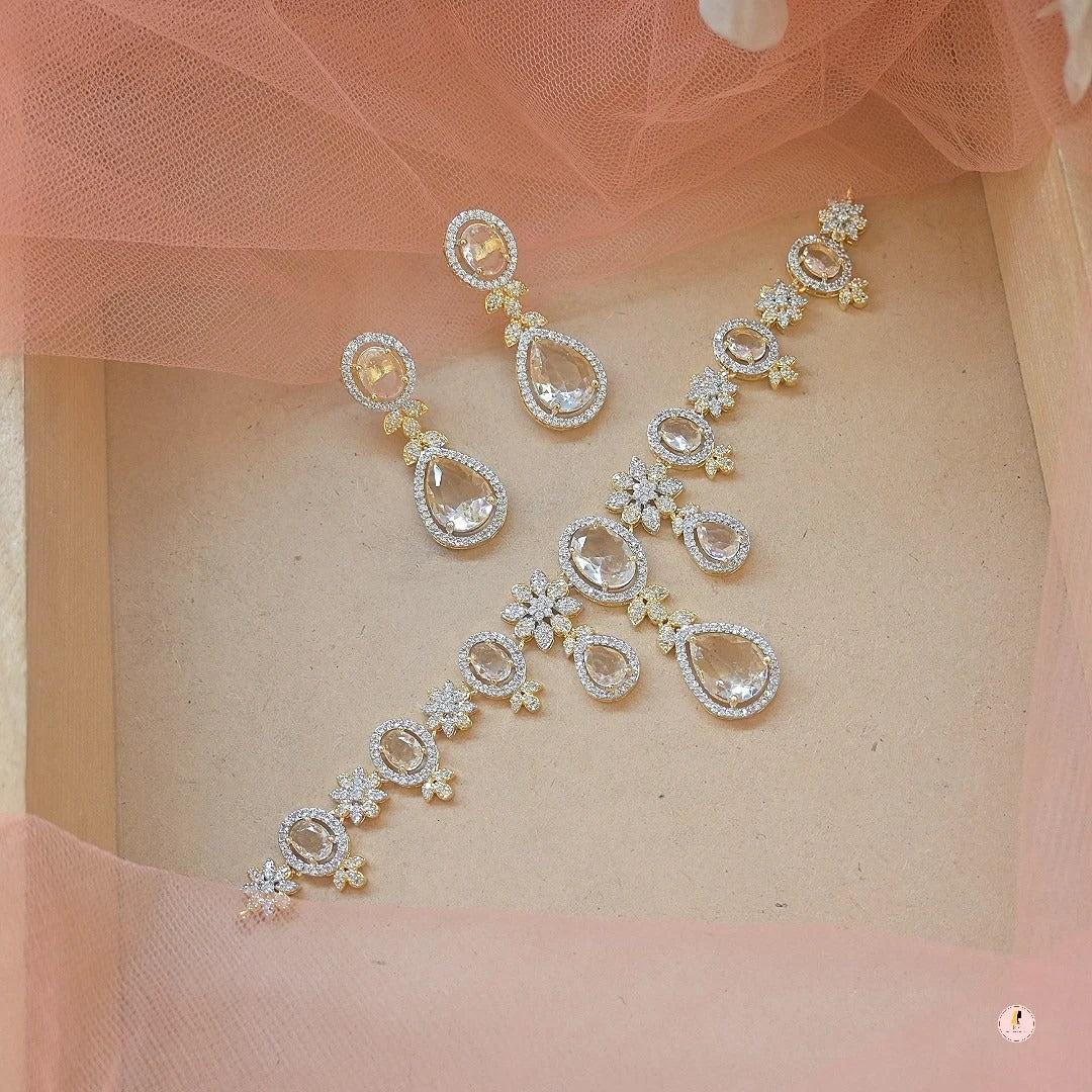 Bella Dual Tone AD Neckpiece