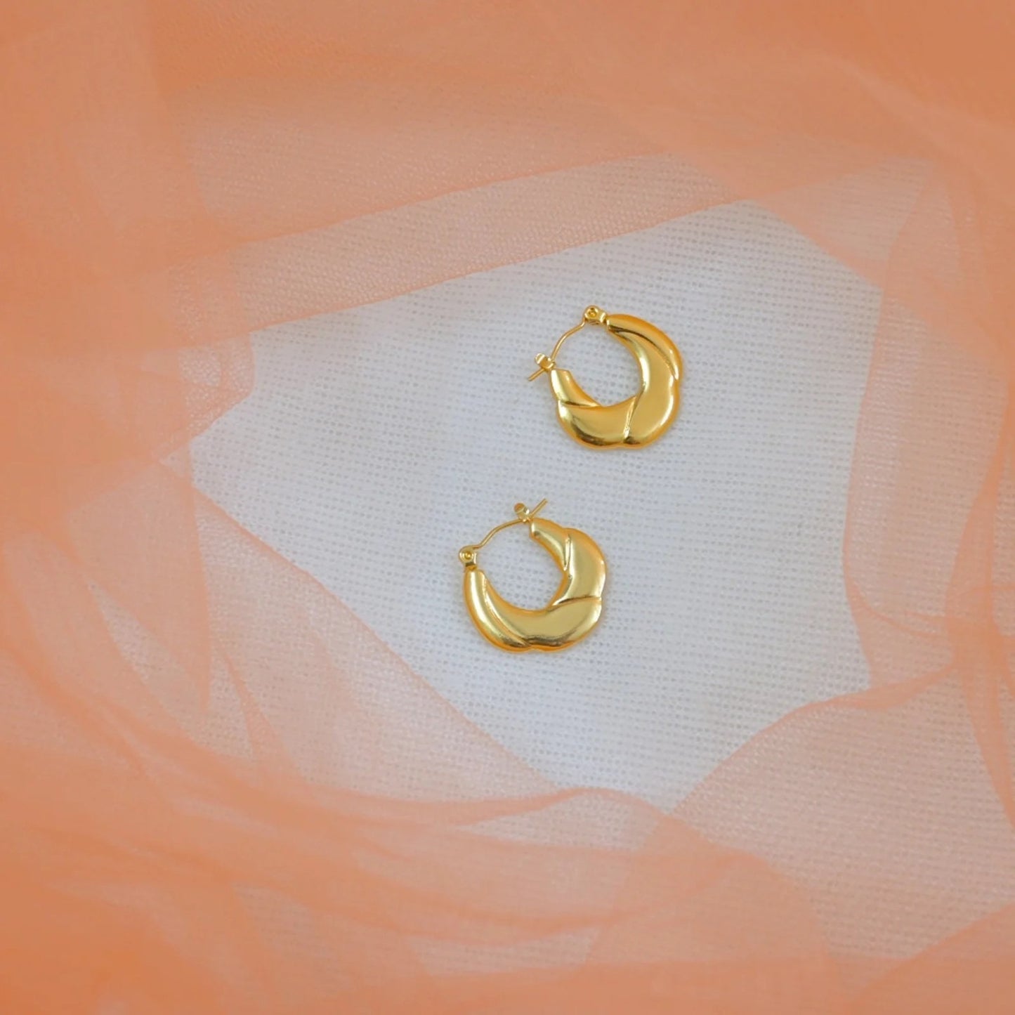 Everyday Chic 18K Gold Earrings -1