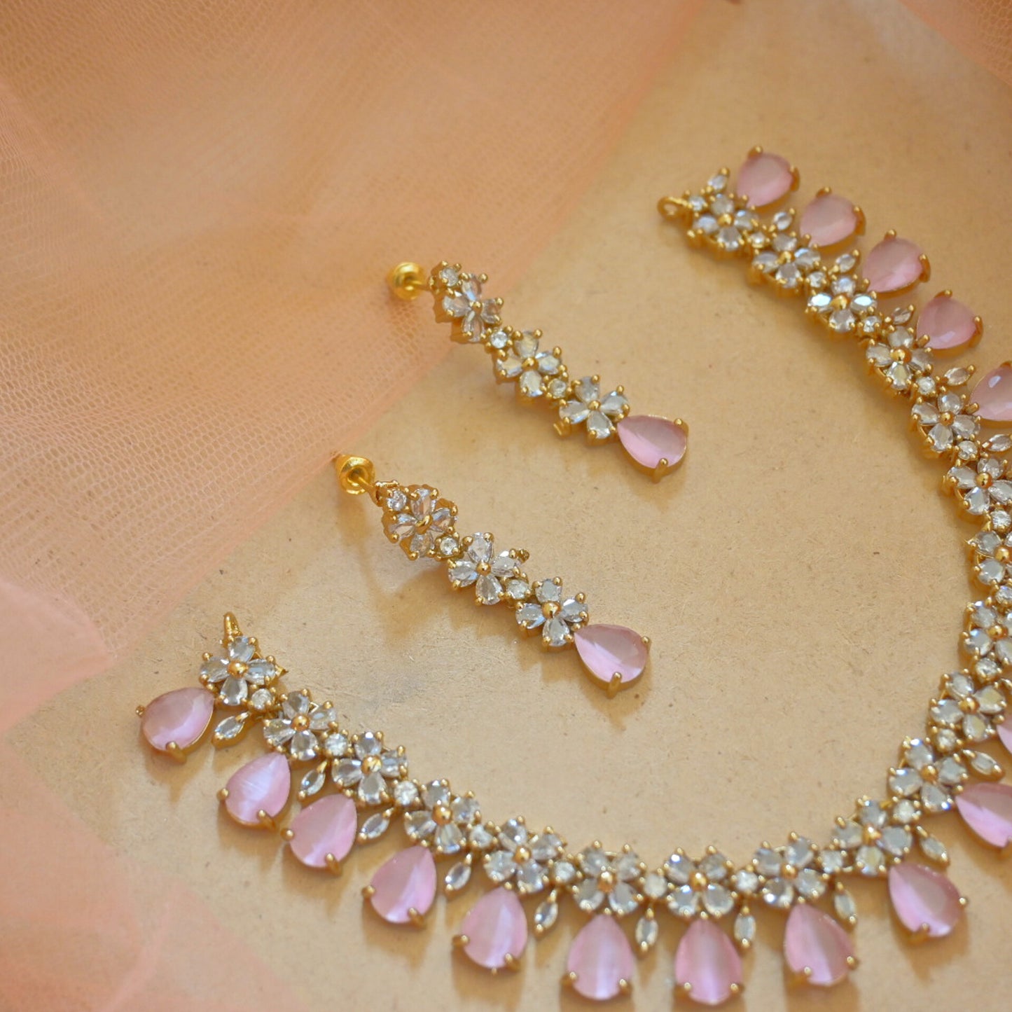 Tanishka AD Jewellery Set