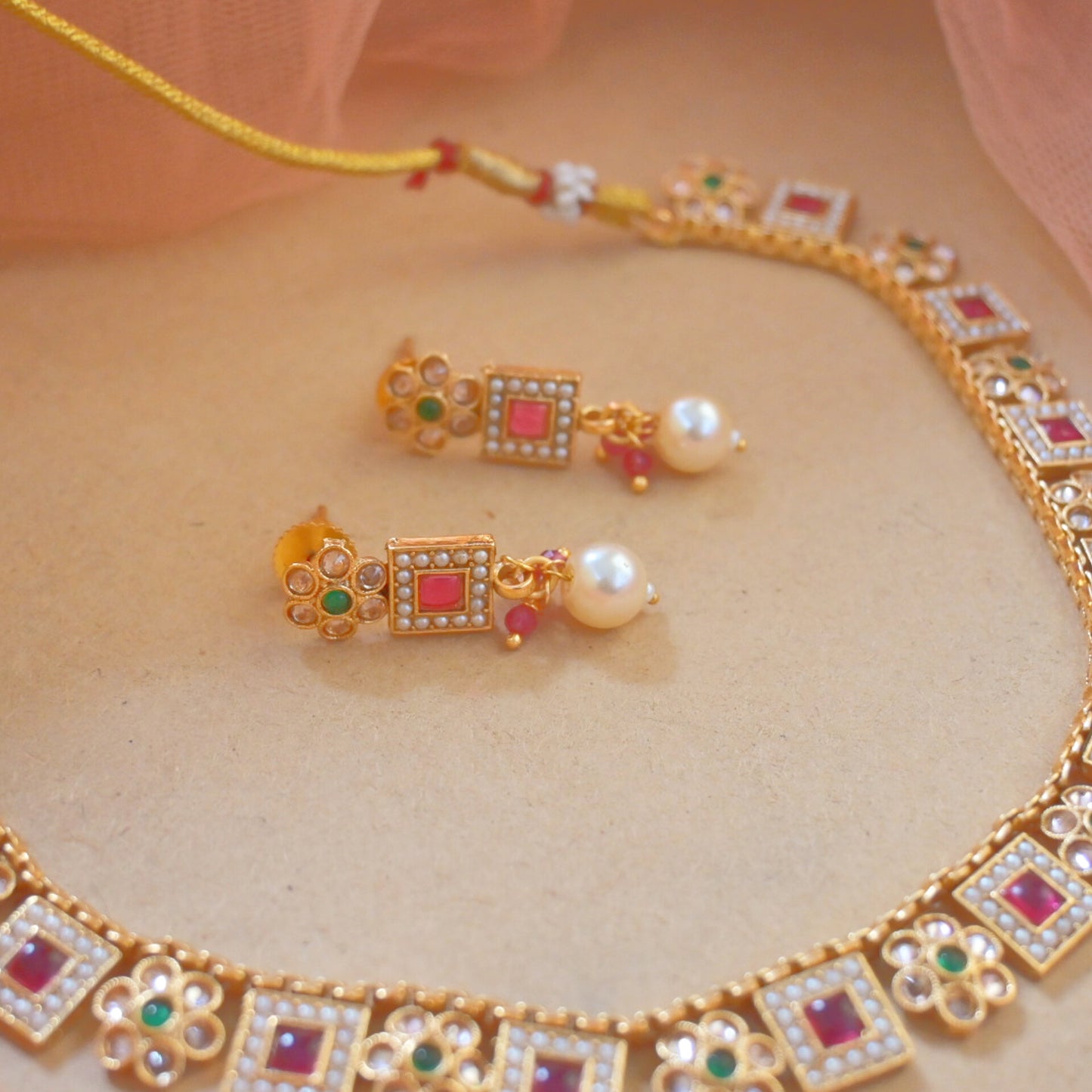 Tarini Sleek Copper Neckpiece for Her