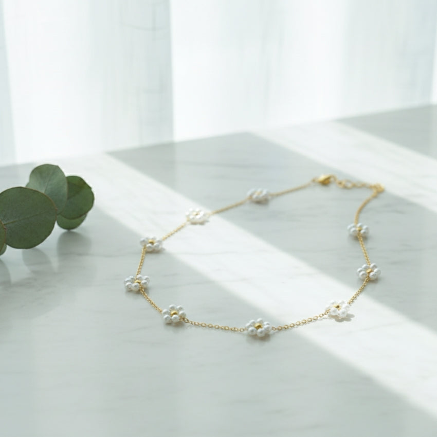 Anti Tarnish Flower Pearl Chain