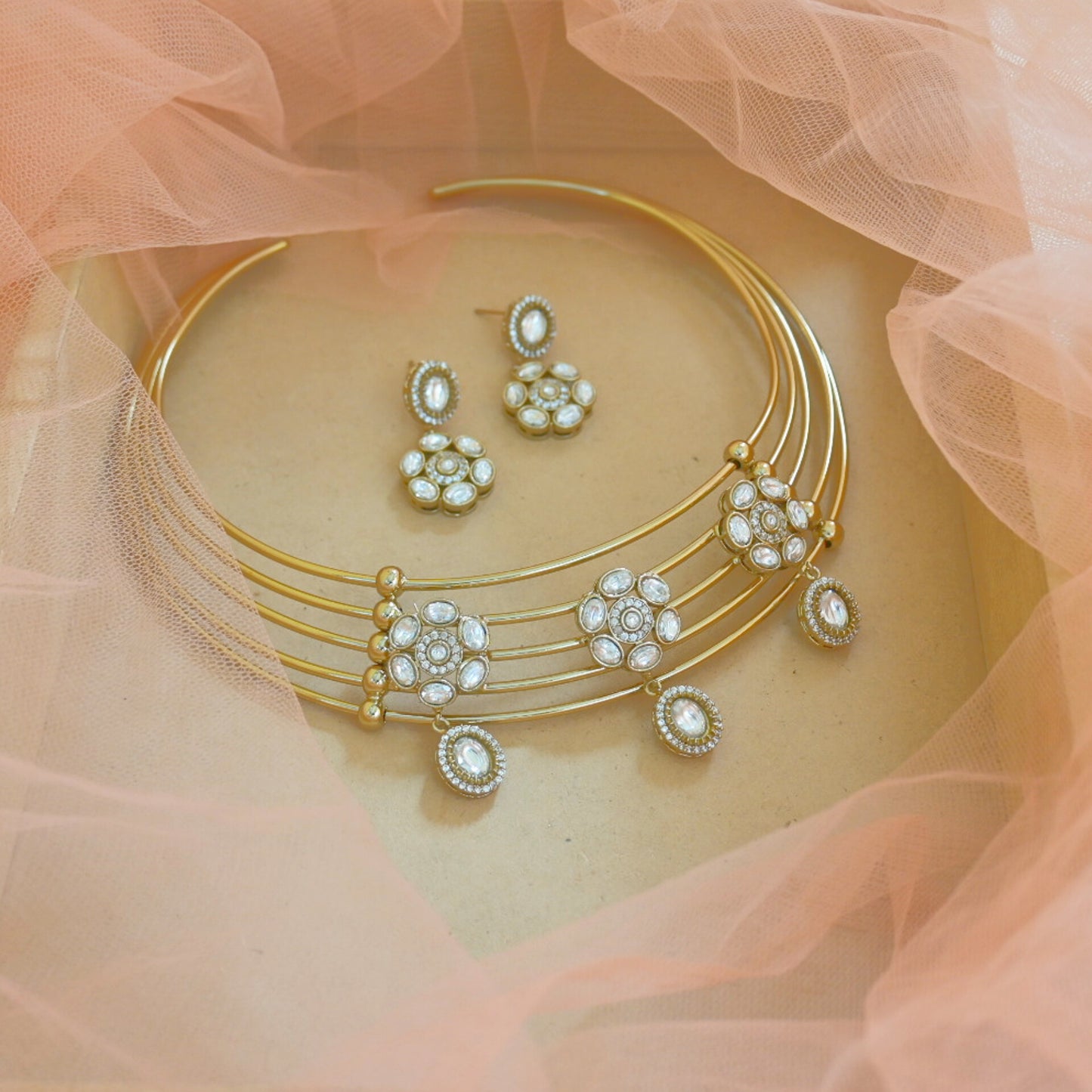 Niara Polki Hasli Set