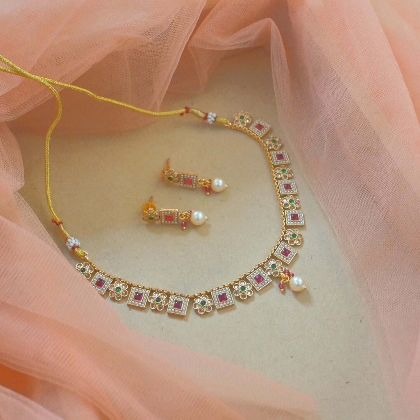 Tarini Sleek Copper Neckpiece for Her