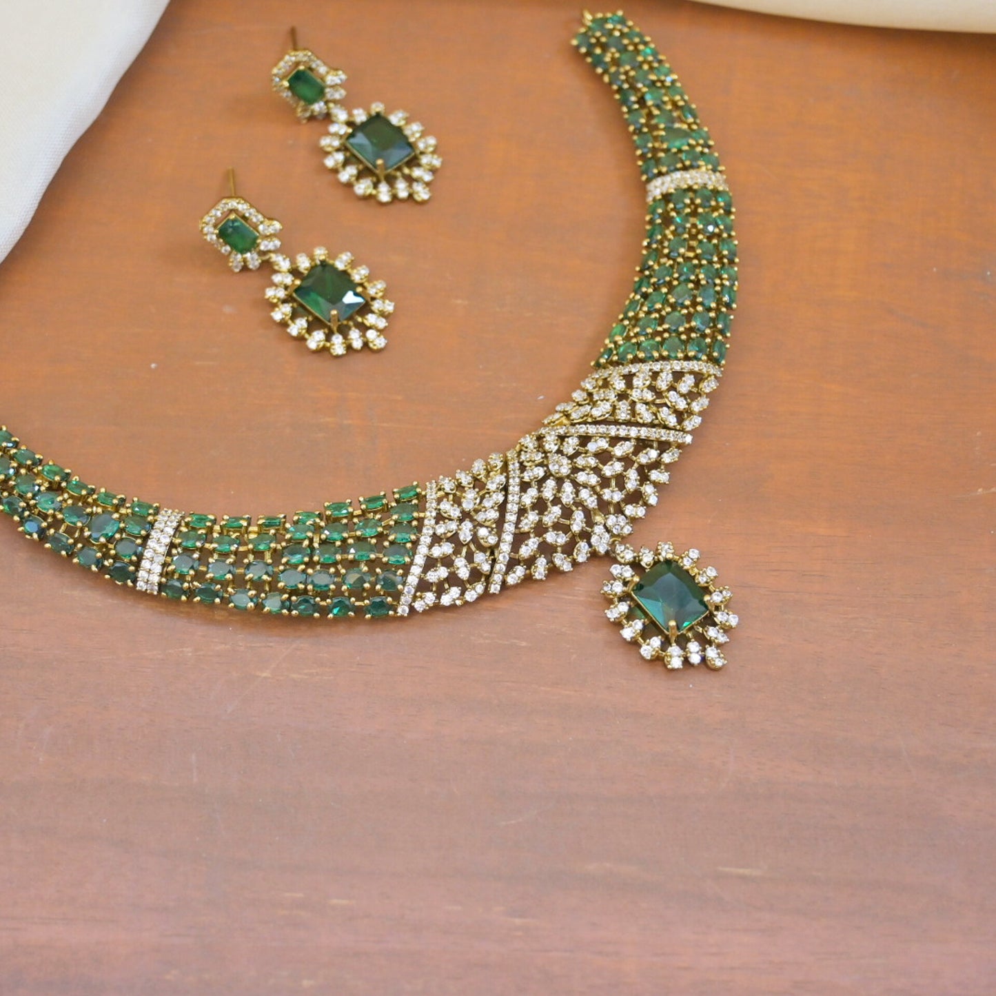 Rihanna AD Moissanite Set